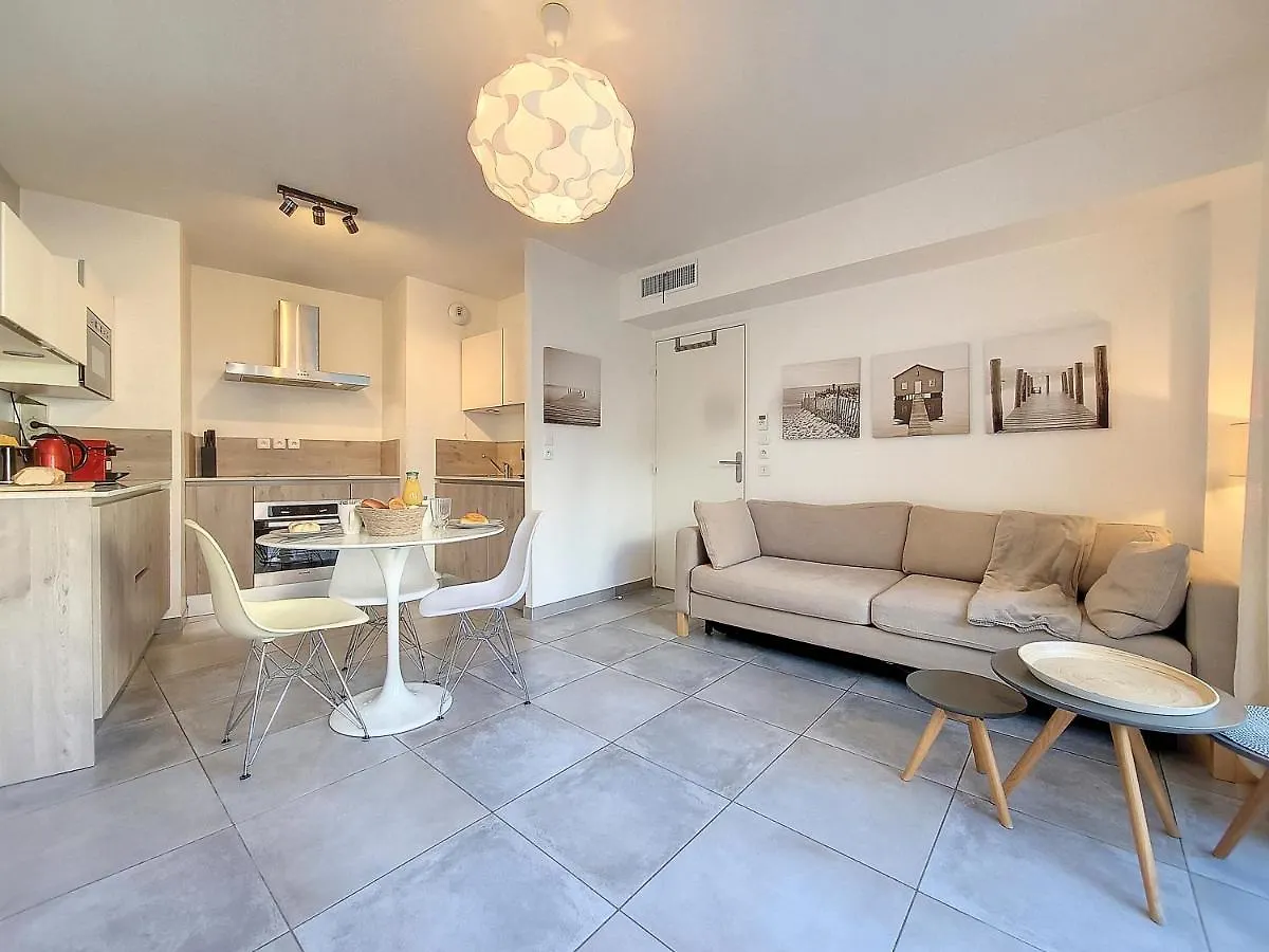 Apartment Nestor&Jeeves - Fresco - Central - Very Close Sea - Balcony Nice France